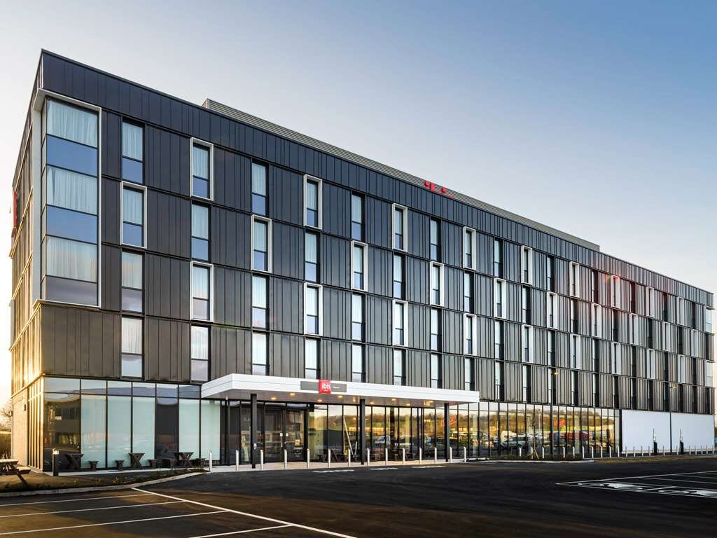 ibis Bridgwater Hotel主图