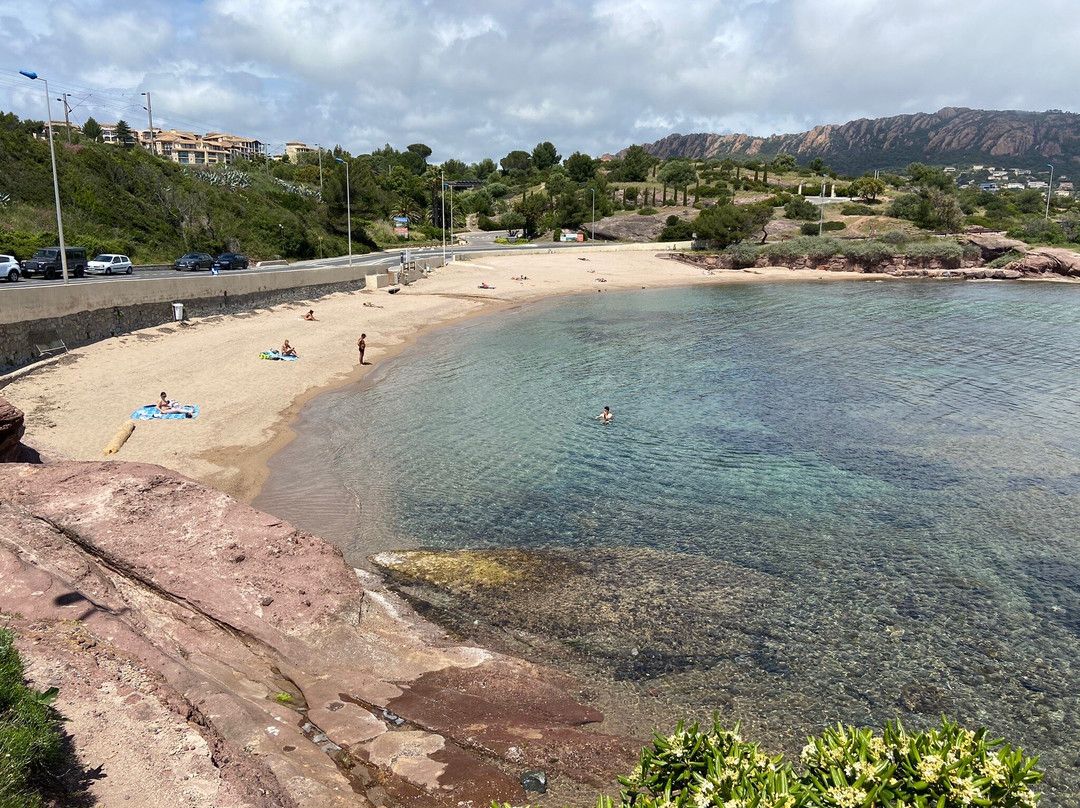 Plage Du Pourrousset景点图片