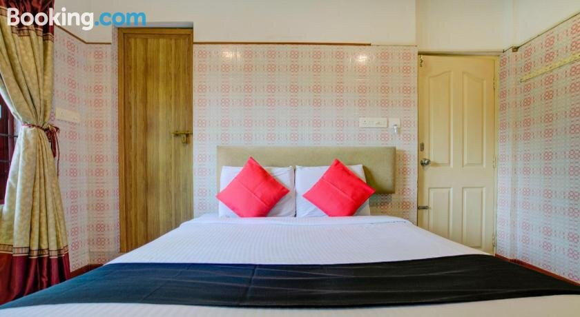 Hotel O Vazhakkala Kakkanad