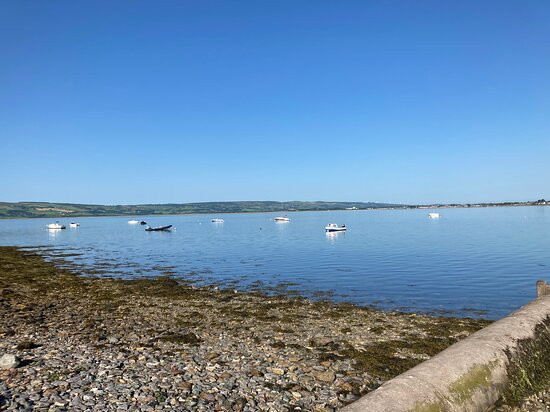 金色海滩高尔夫球度假酒店主图