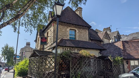 The Talbot Inn主图