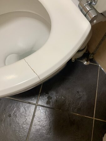 Central Hotel Gloucester by Roomsbooked主图