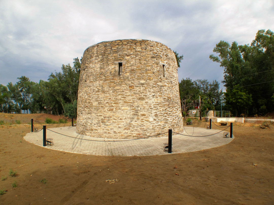 Pasuquin Old Spanish Watchtower景点图片