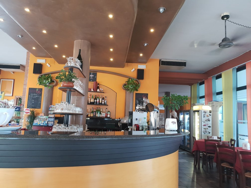 Pura Follia - Pizzeria Ristorante