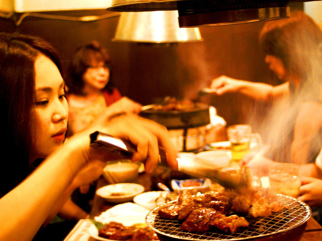 炭火焼肉 ぐら
