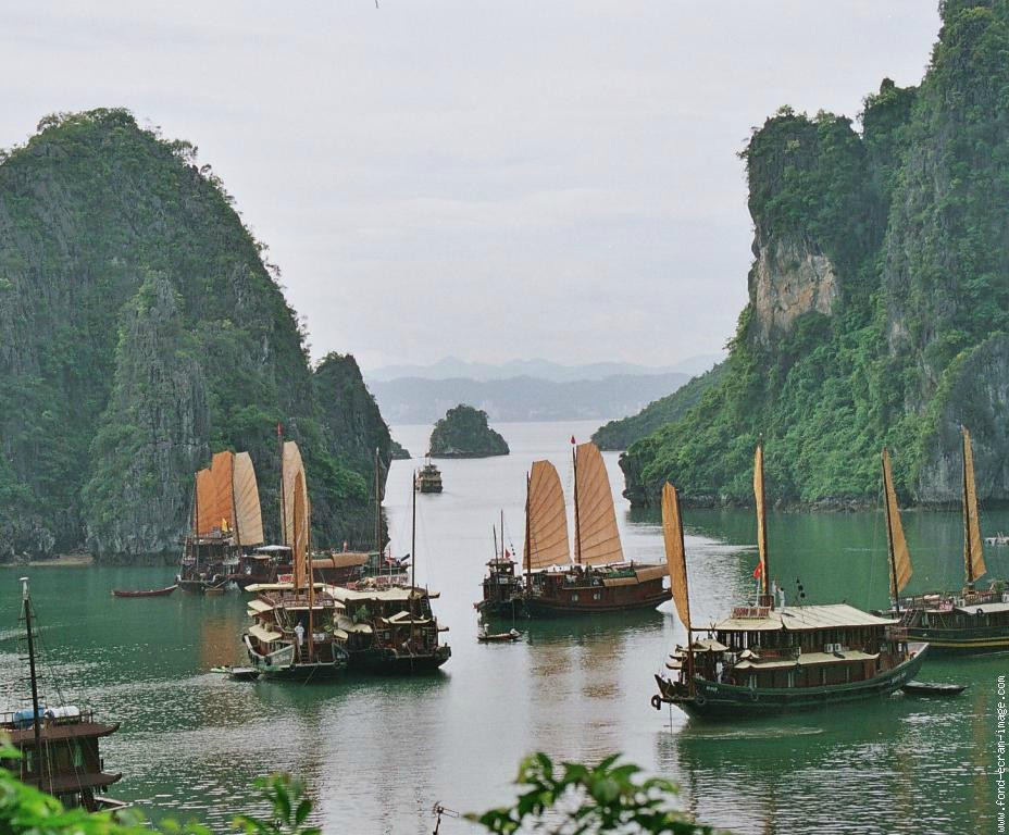Go Asia Travel-Long Bien必去景点
