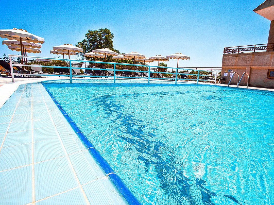 Ledras Beach Hotel主图