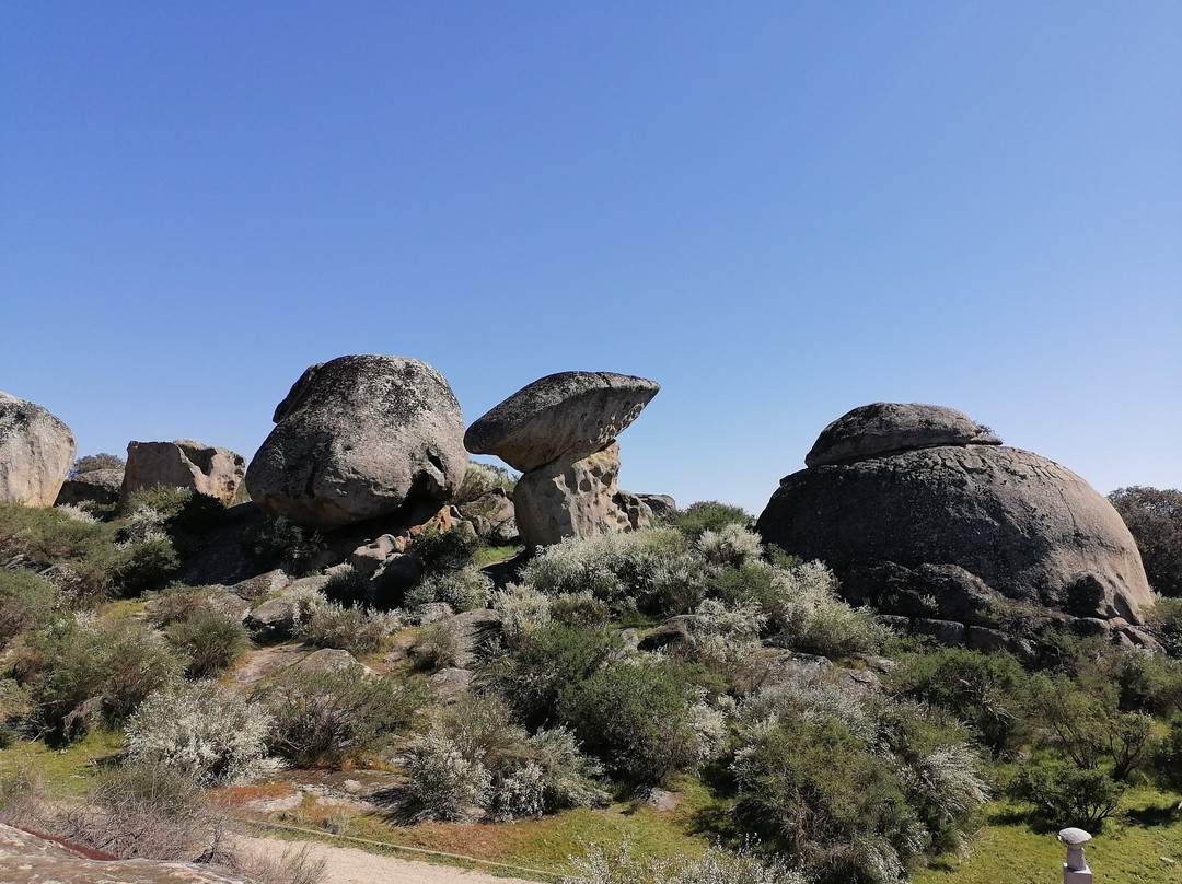 Monumento Natural Los Barruecos景点图片