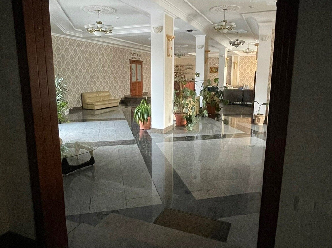Ozdorovchyy Kompleks Hayky主图