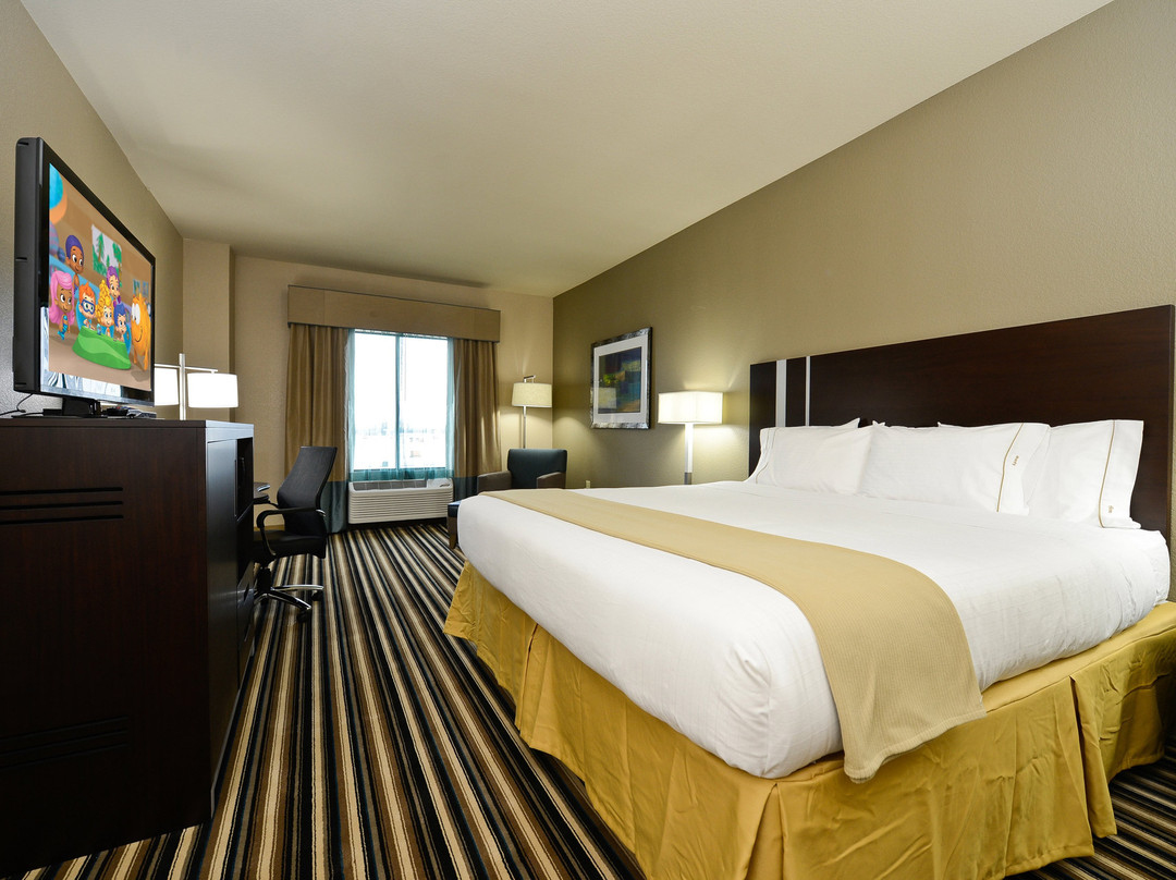 Holiday Inn Express & Suites Forrest City By IHG主图