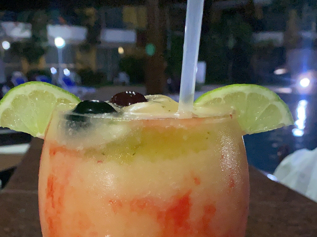 Margarita Dynasty Hotel & Suites主图