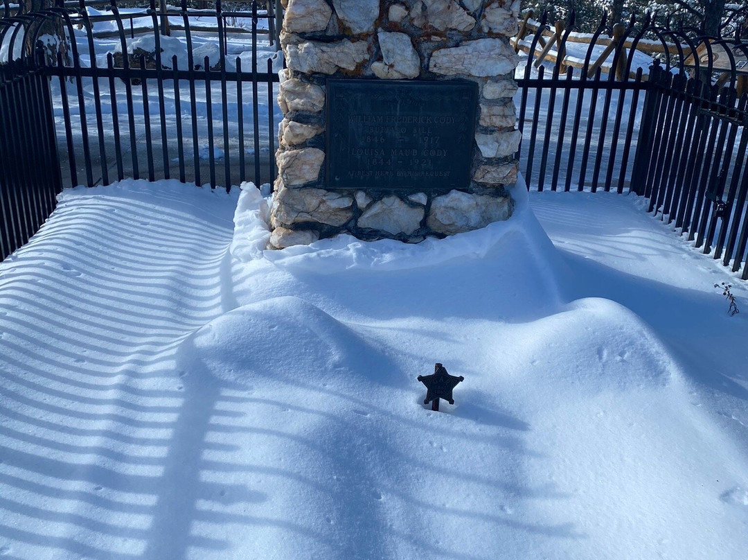 Lookout Mountain-戈尔登必去景点