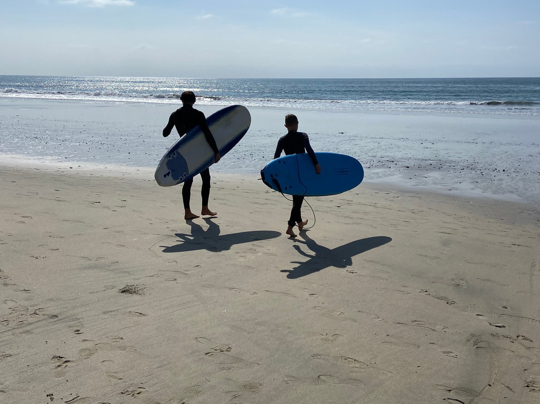 Encinitas Surf Lessons-恩西尼塔斯必去景点
