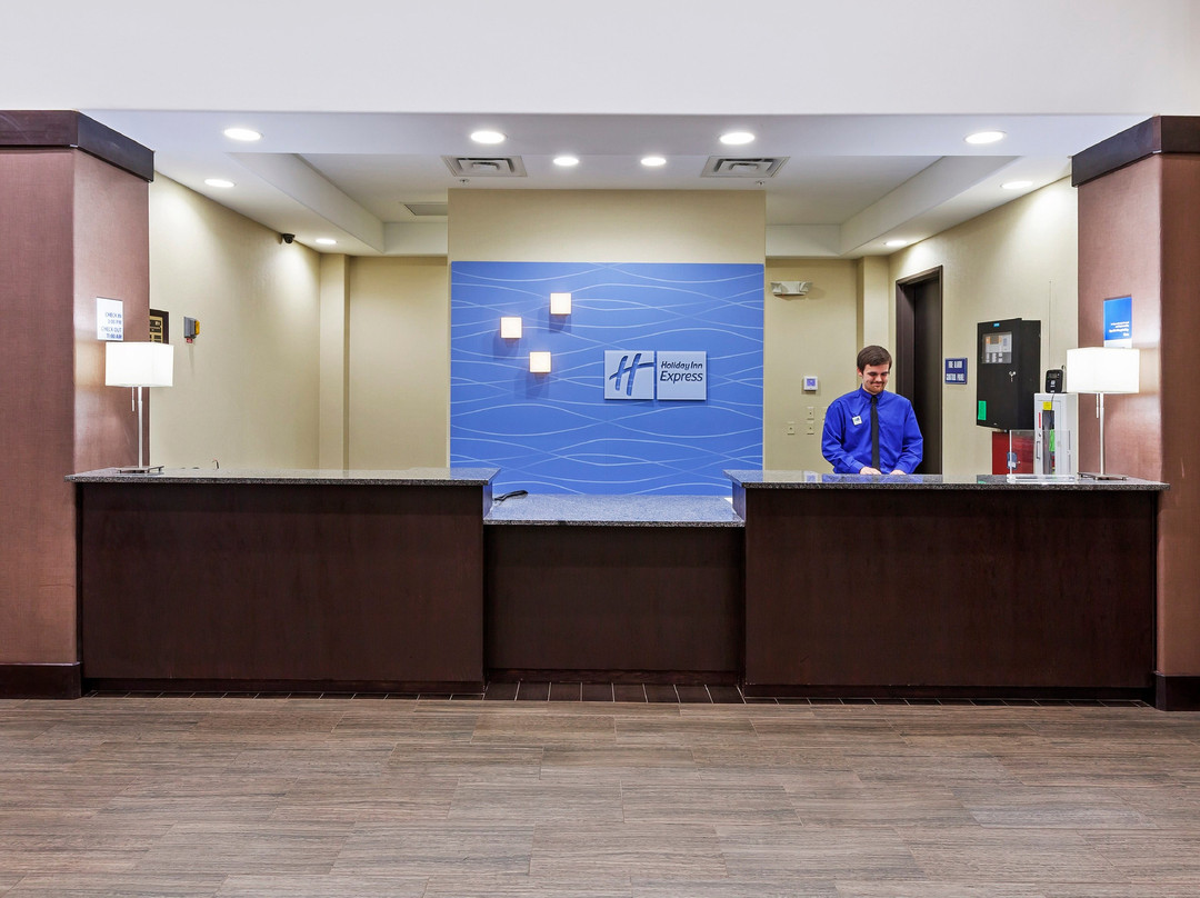 Holiday Inn Express & Suites Duncan By IHG主图