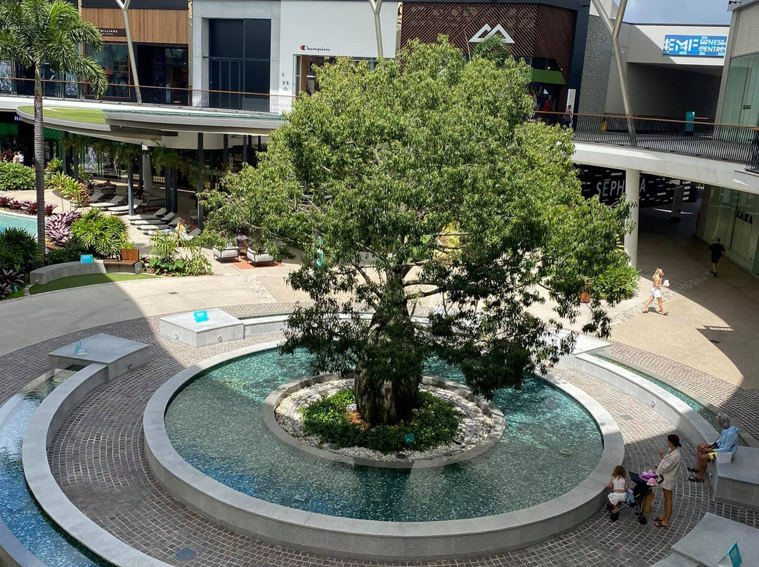 太平洋购物中心-布罗德海滩必去景点