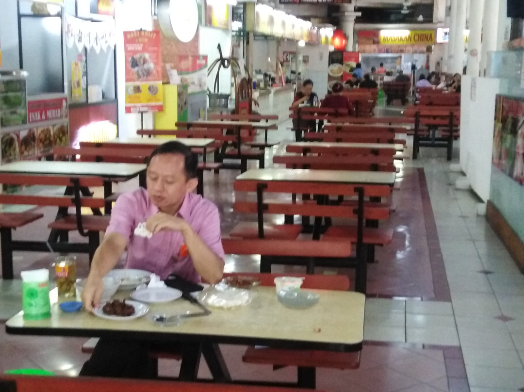 Tiara Dewata Department Store-登巴萨必去景点