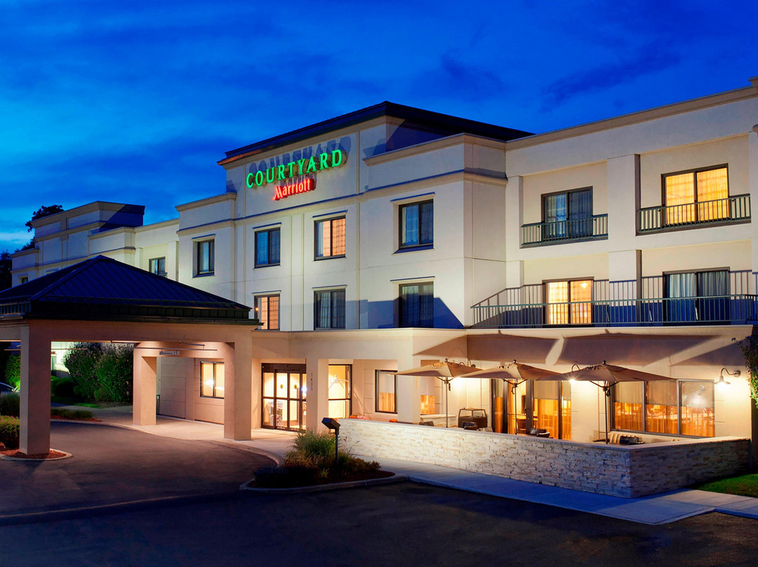 纽堡斯图尔特机场万怡酒店主图