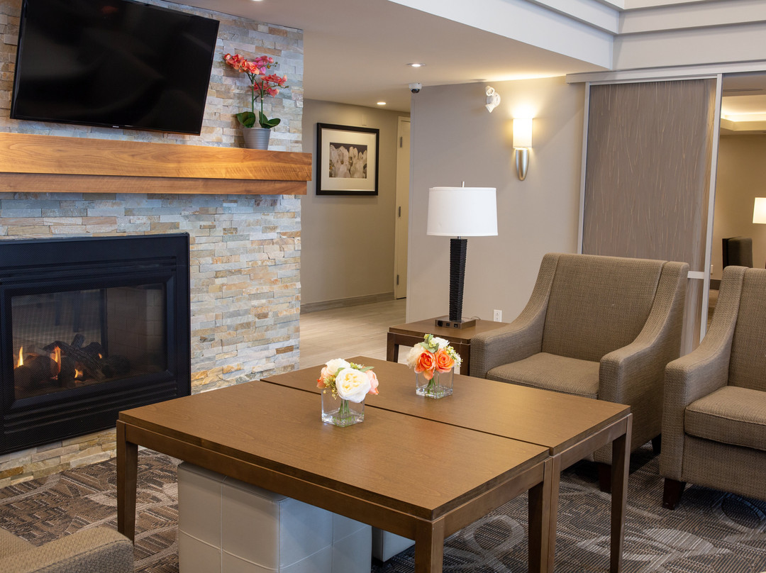 德卢斯多伦多 - 沃恩长住酒店主图