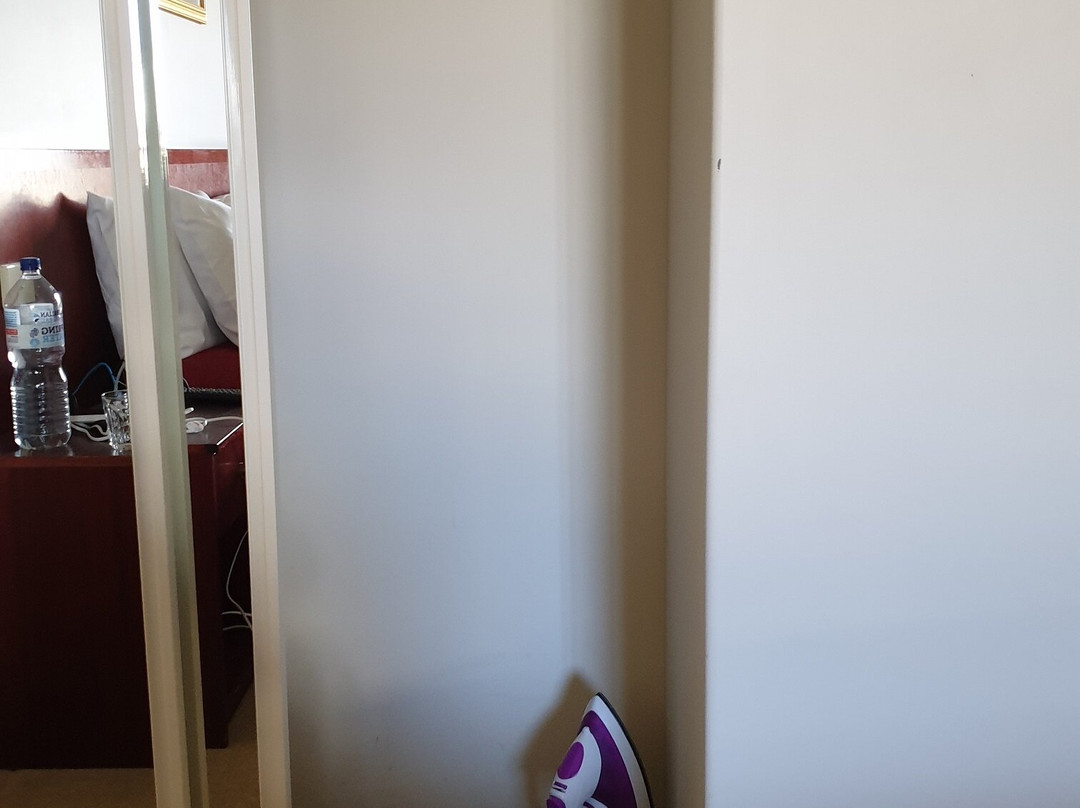 Turner's Vineyard主图