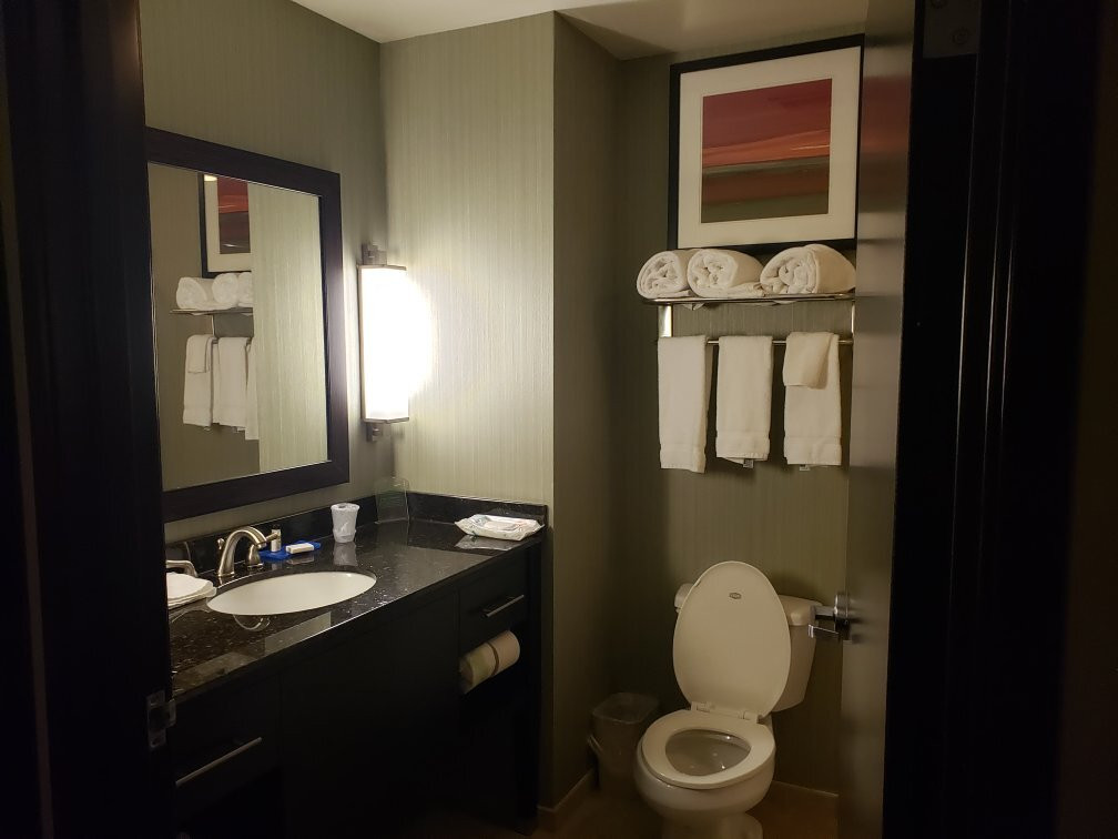 Holiday Inn Express & Suites Marion By IHG主图