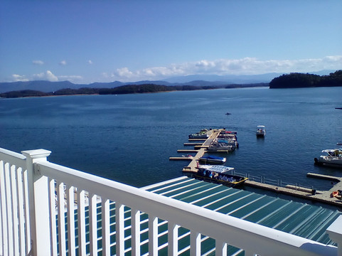 Mountain Harbor Inn Resort On the Lake主图