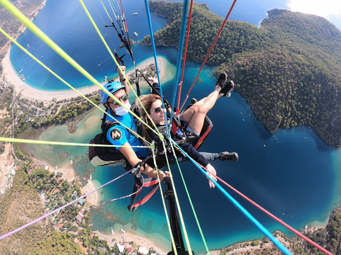 Fethiye Yamac Parasutu-厄吕代尼兹必去景点