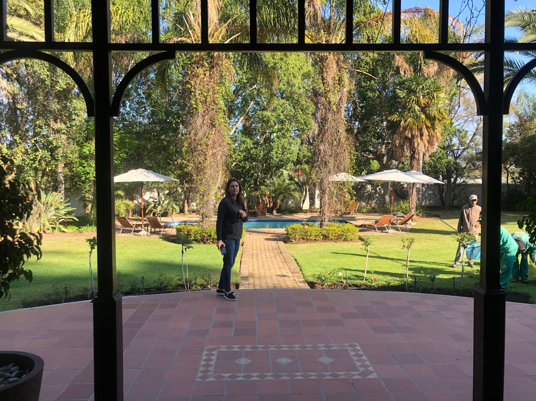 哈朗加纳洛奇酒店主图