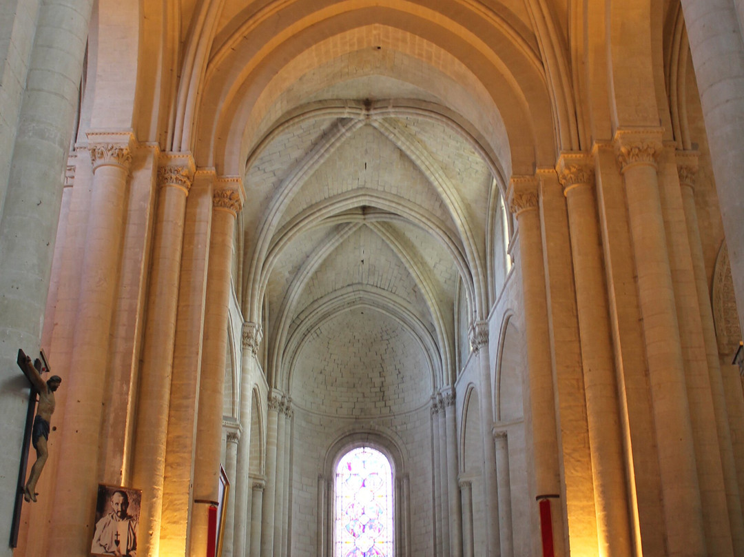 Eglise Saint-Pierre de Saumur景点图片
