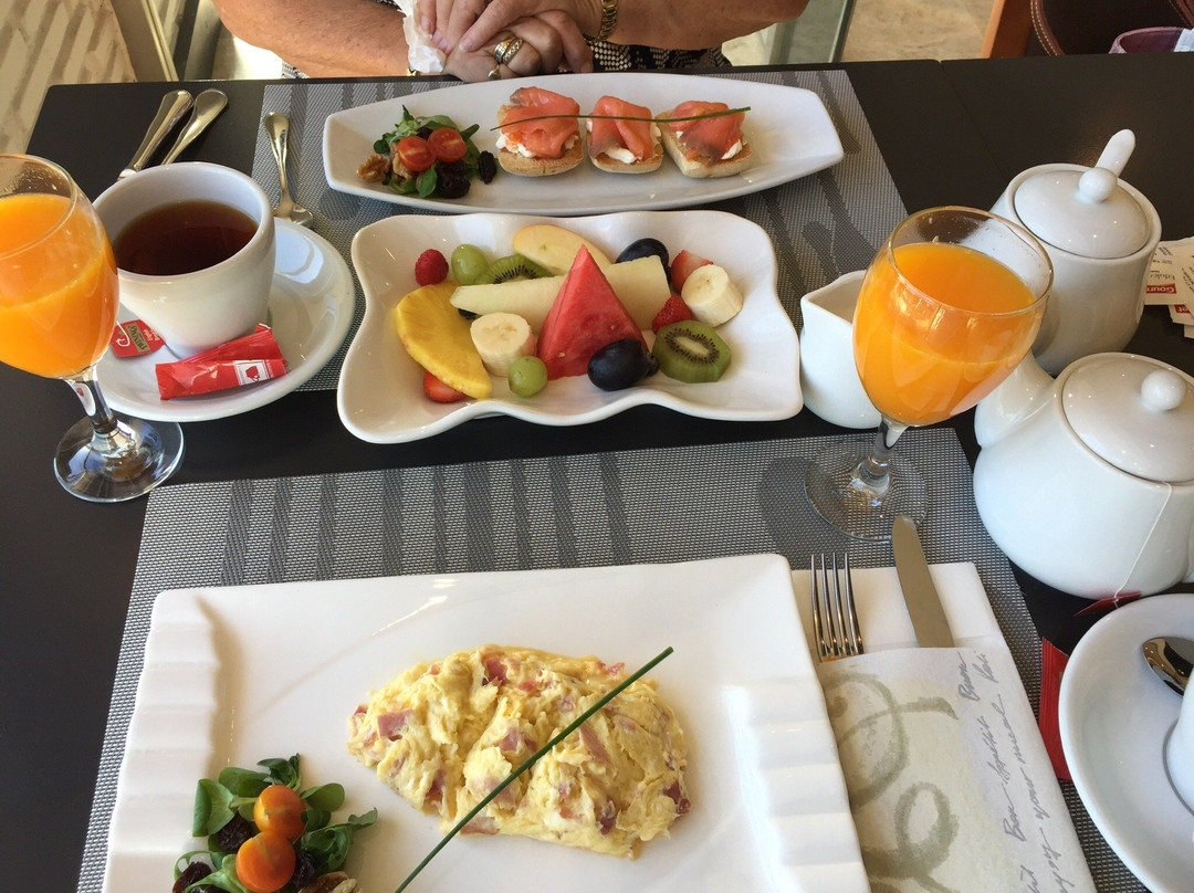 Avent Verahotel主图