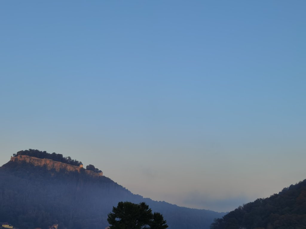 林登霍夫酒店主图