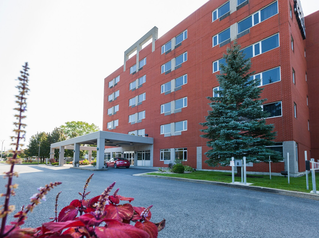 Hotel Dauphin Montreal - Longueuil主图