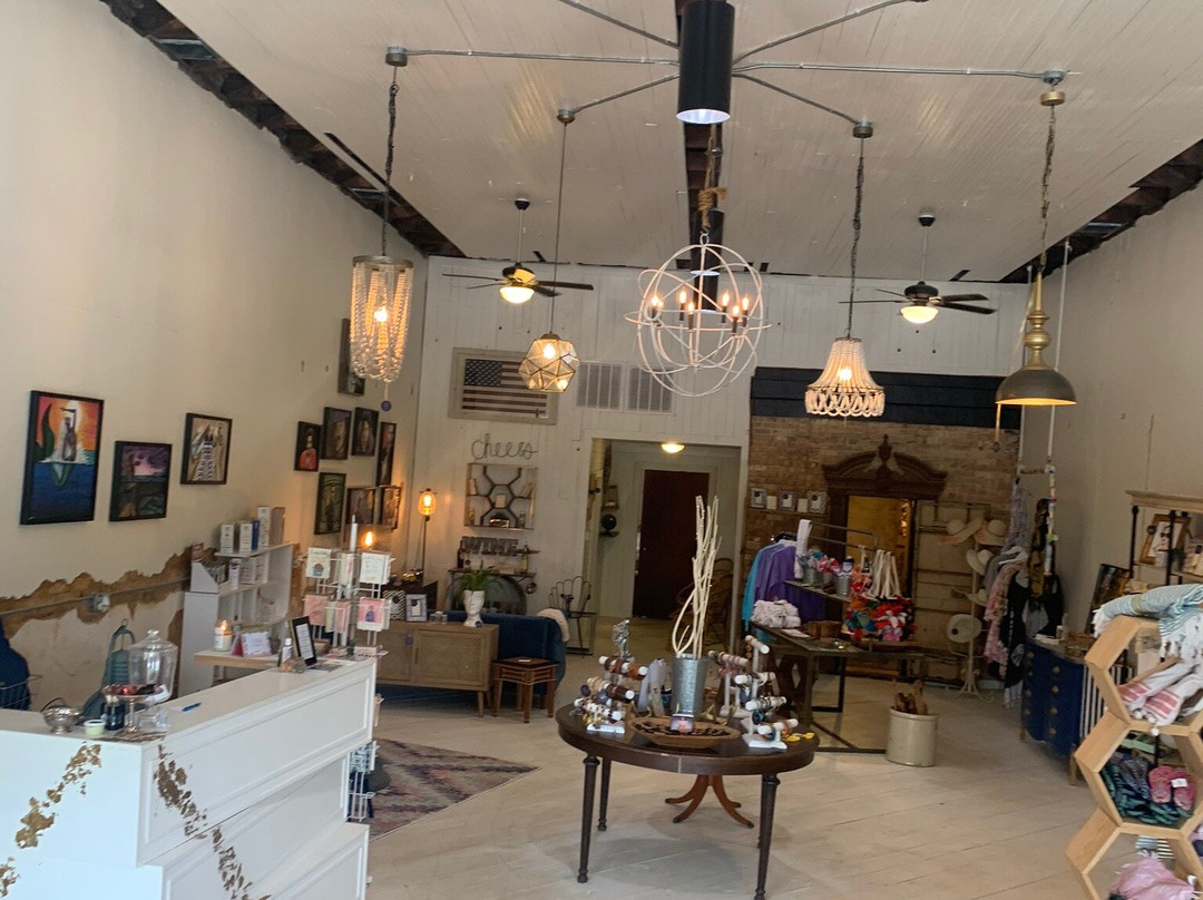 Vault Cedar Creek Lake-Malakoff必去景点