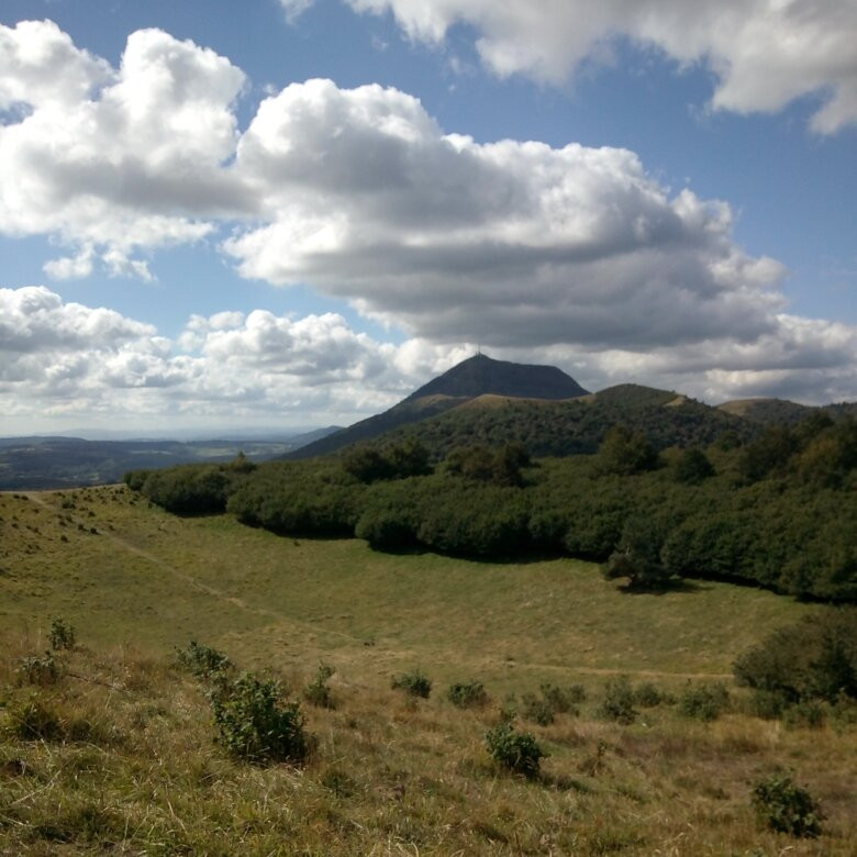 Puy des Goules景点图片