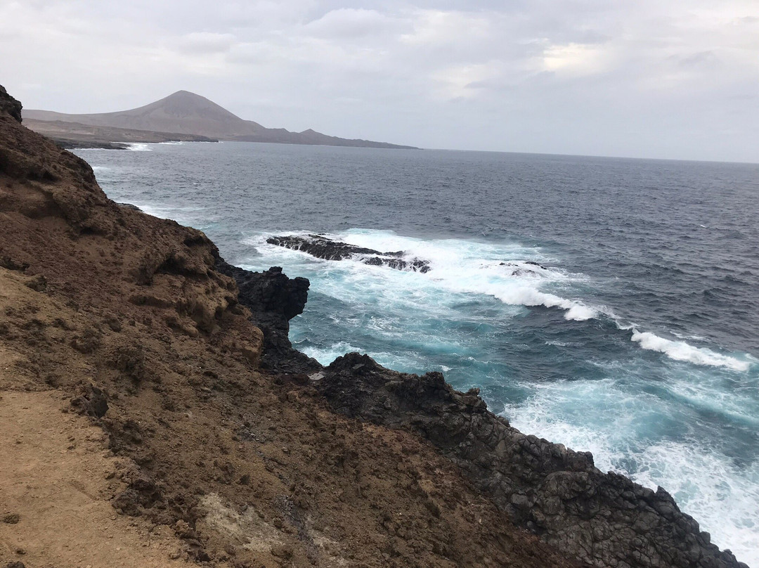 Surf Zone Cabo Verde景点图片