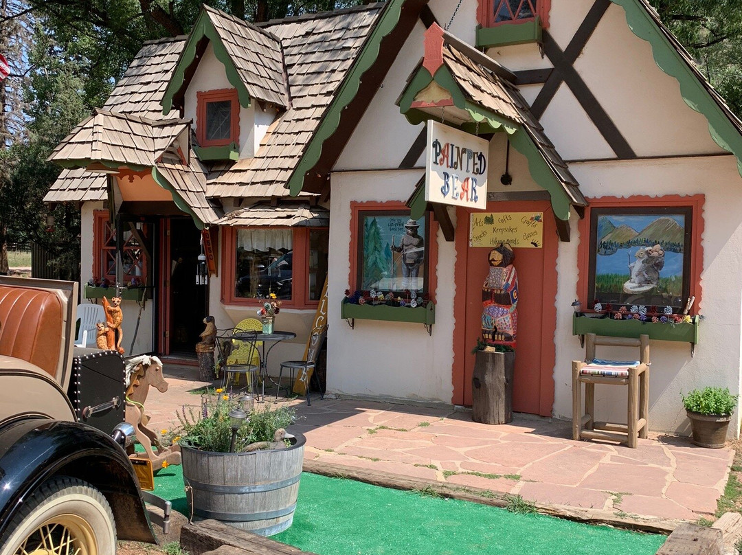 Painted Bear-Green Mountain Falls必去景点