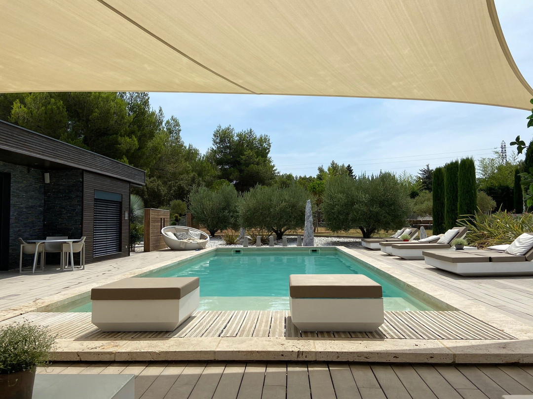 Le Mas des Cigales主图