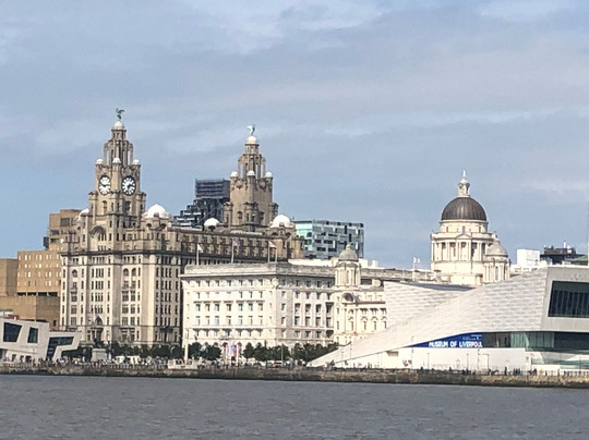 Liverpool Boat Charter-利物浦必去景点