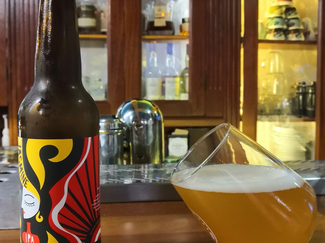 Foiniki Cocktail Bar-Chora必去景点