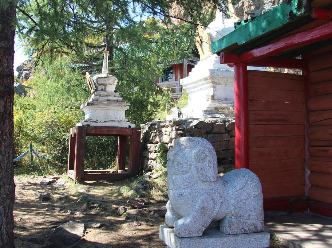 Tovkhon Monastery-Ovorkhangai Province必去景点