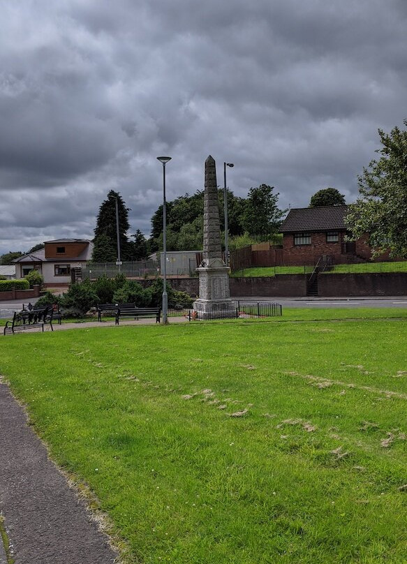 Shotts War Memorial景点图片
