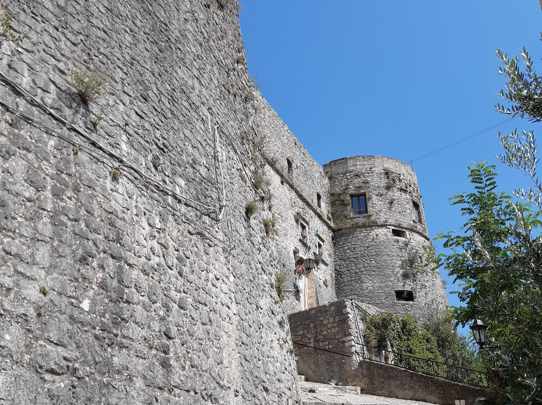 Castello Pandone景点图片