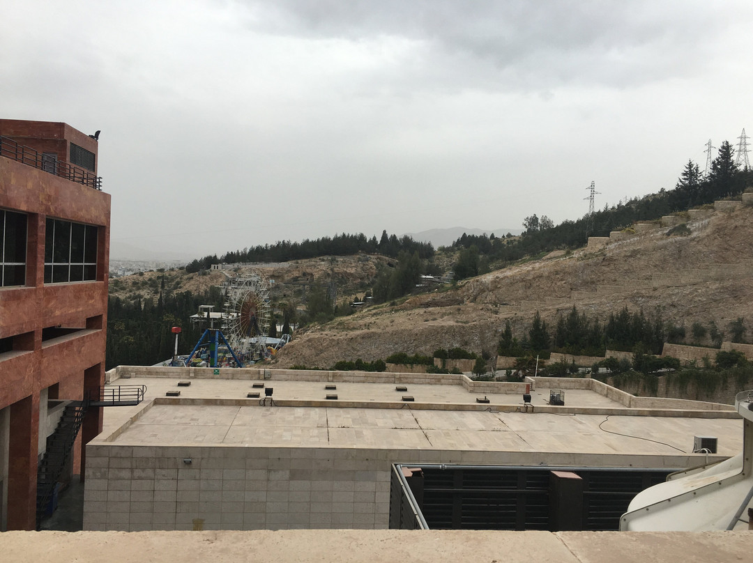 设拉子酒店主图