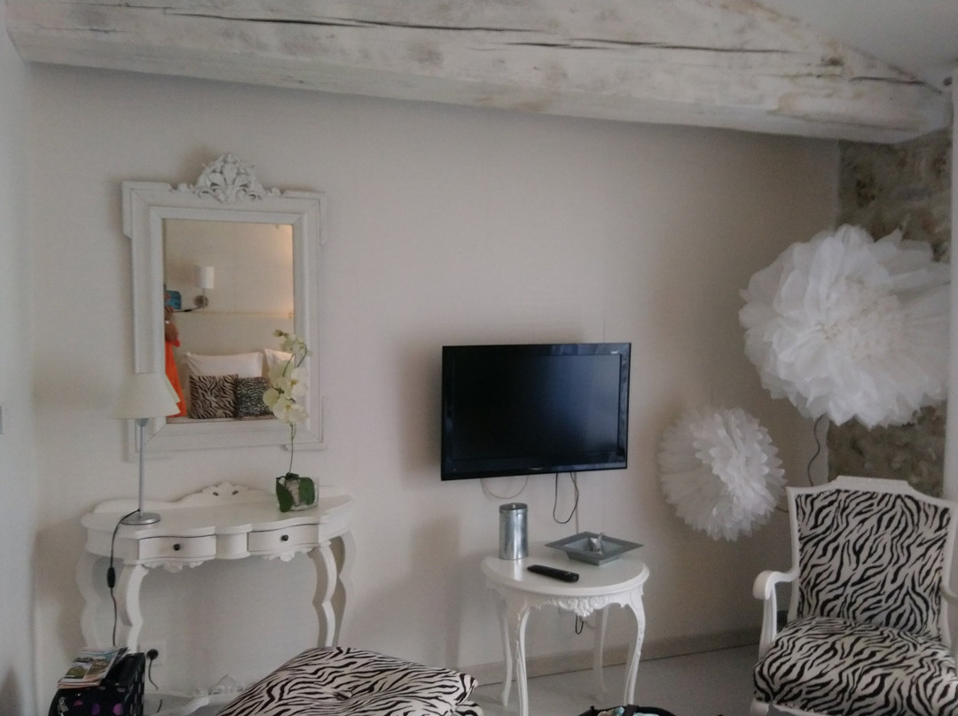 Au Paradis Cathare主图