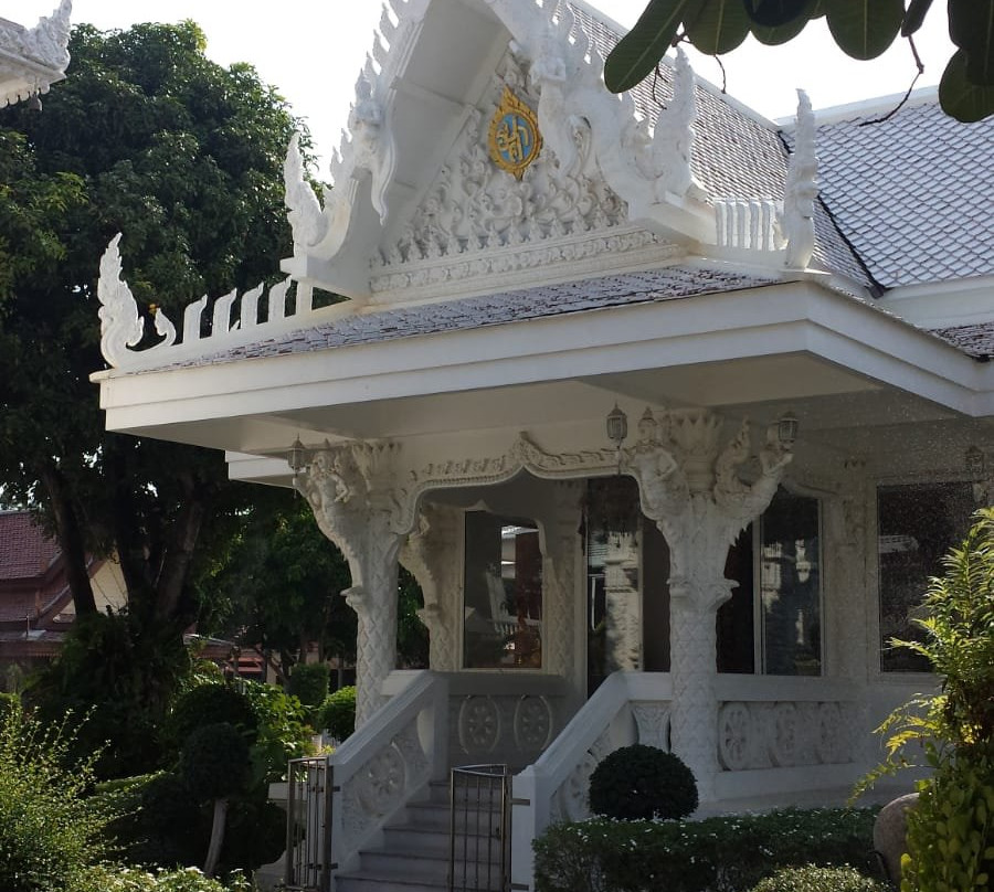 Wat Sawang Arom (Wat Tham Sri Thon )景点图片