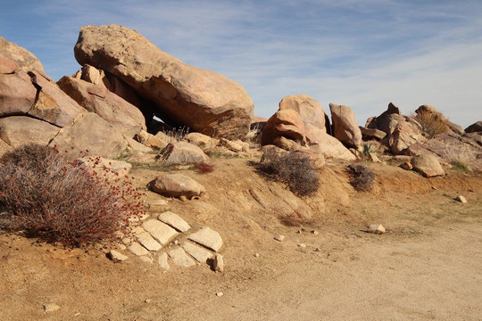 Boulder Gardens Sanctuary-Pioneertown必去景点
