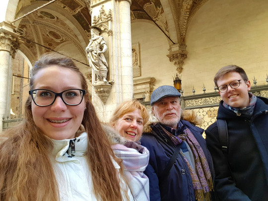 Loggia della Mercanzia-锡耶纳必去景点