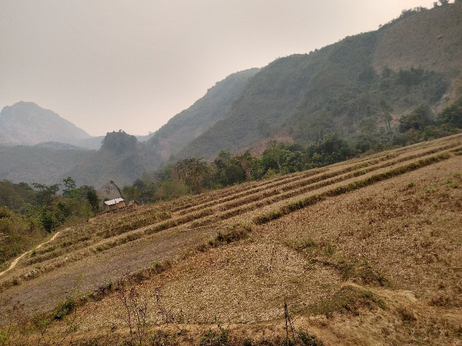 Tad Mok Waterfall-Muang Ngoi Neua必去景点