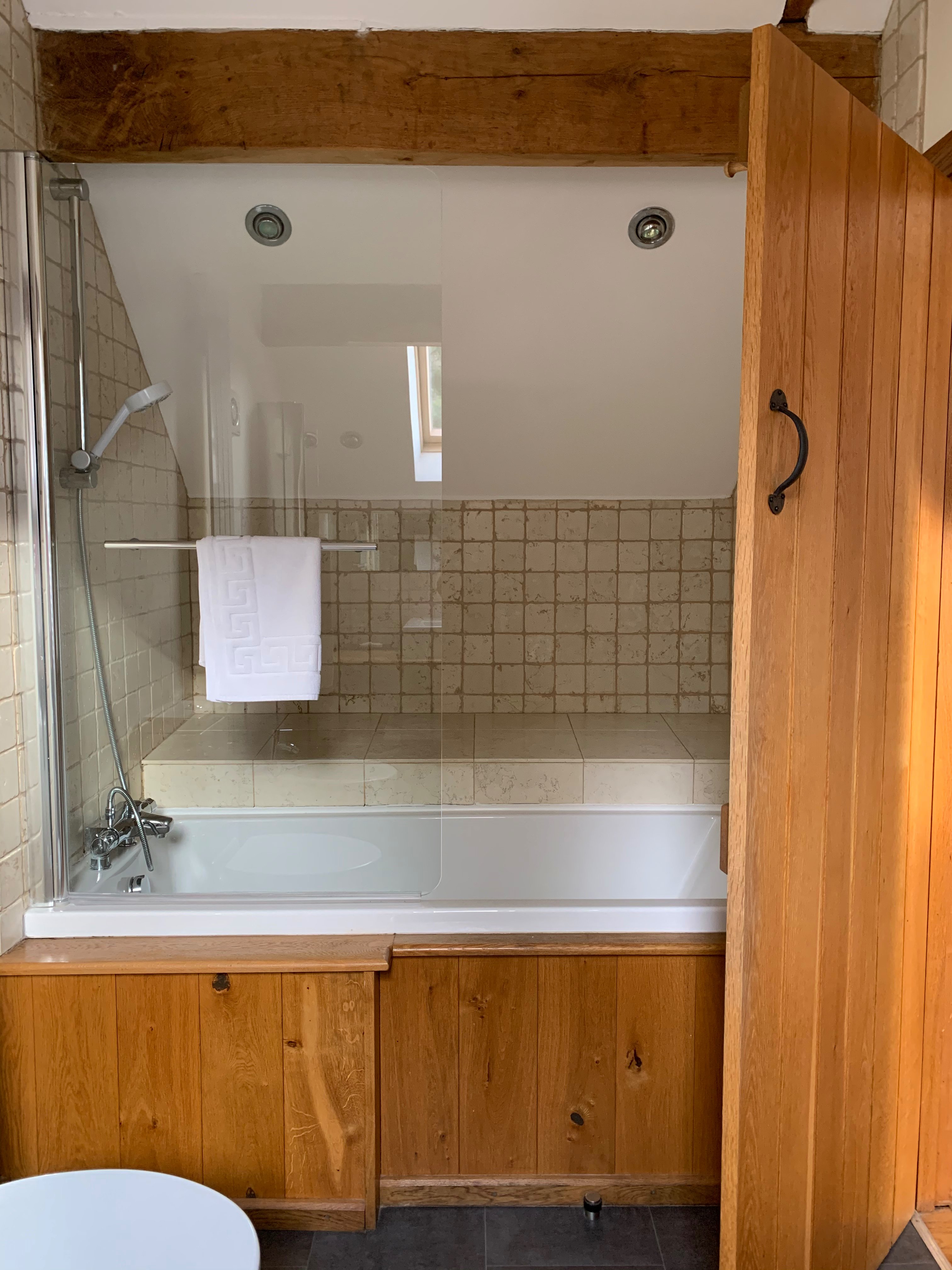 The Saracens Head Inn-浴室