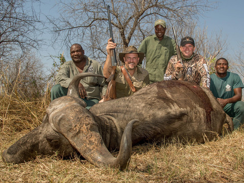 Sitatunga Zimbabwe Safaris