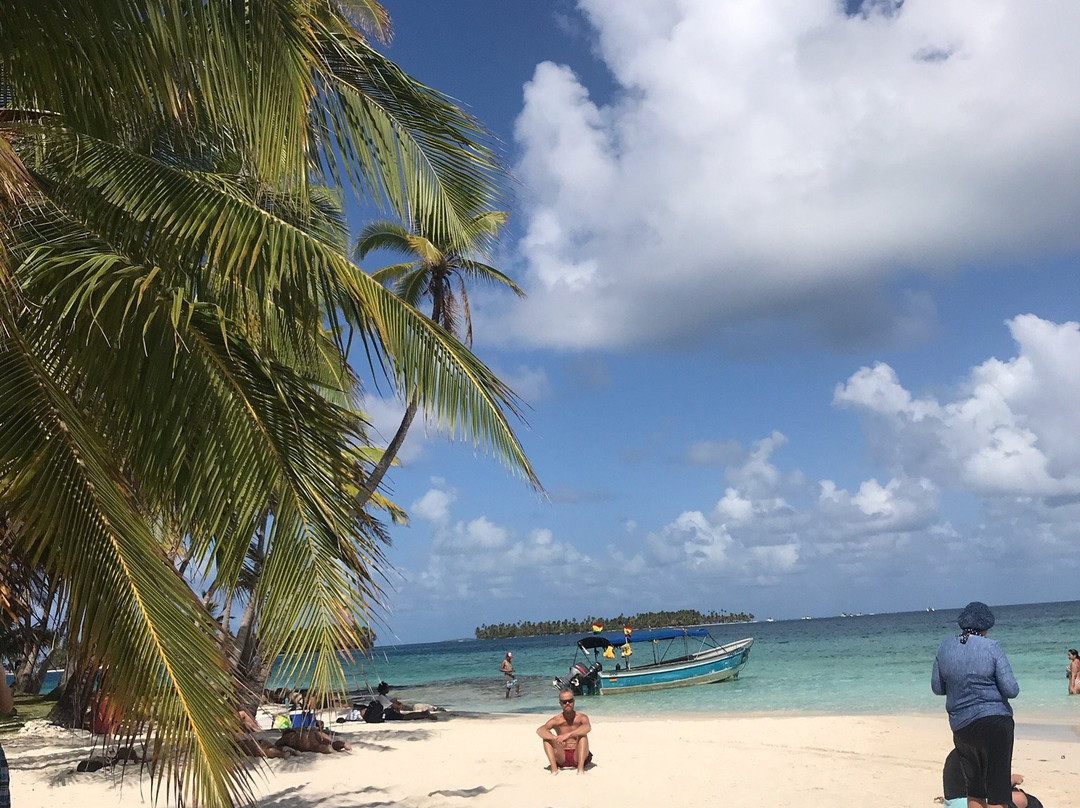 Isla Pelicano景点图片